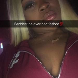 Meet your Posher, Tah